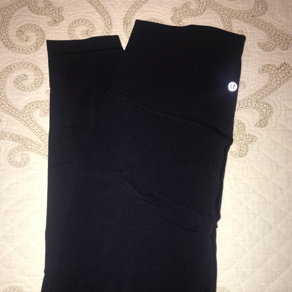 Lululemon align 7/8 leggings in deepest navy